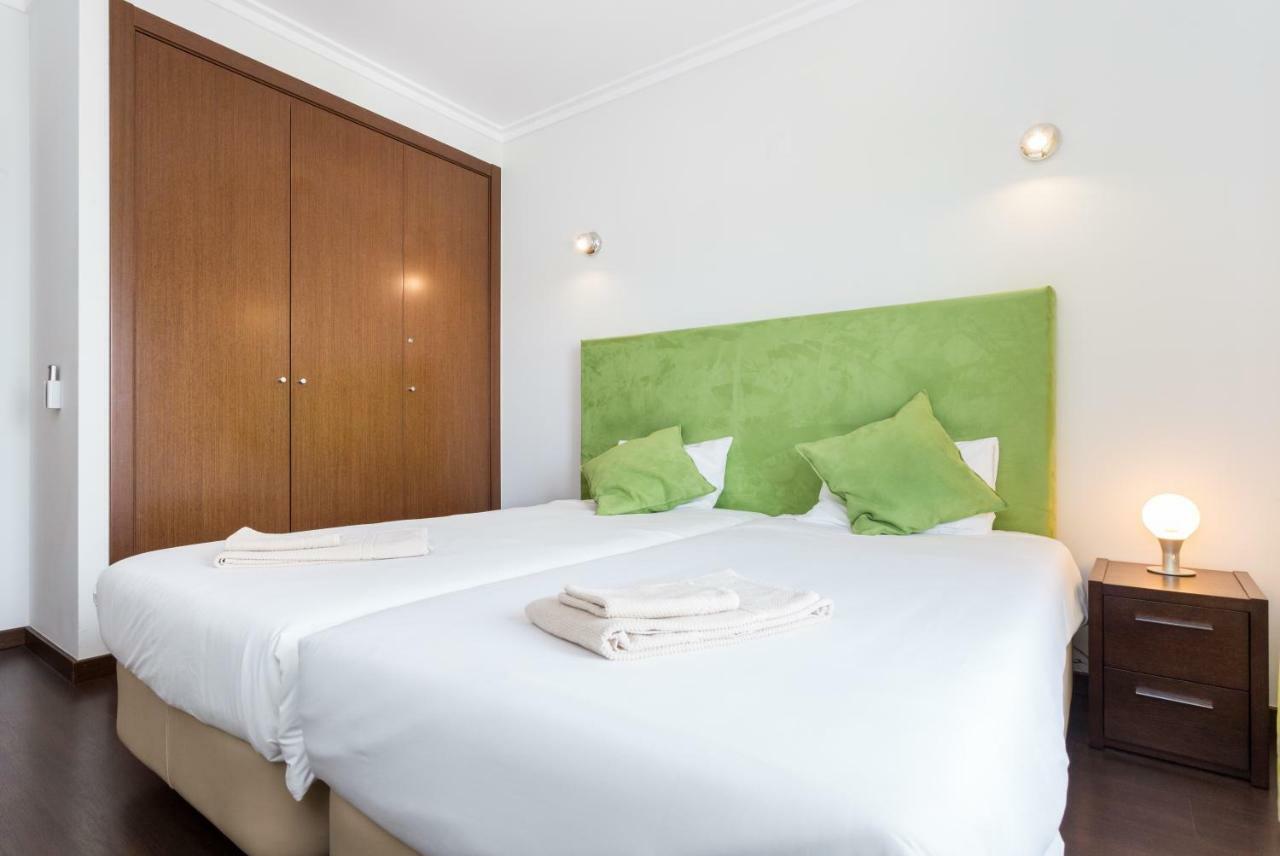 Lagos Marina Apartment With Pool & Gym Buitenkant foto